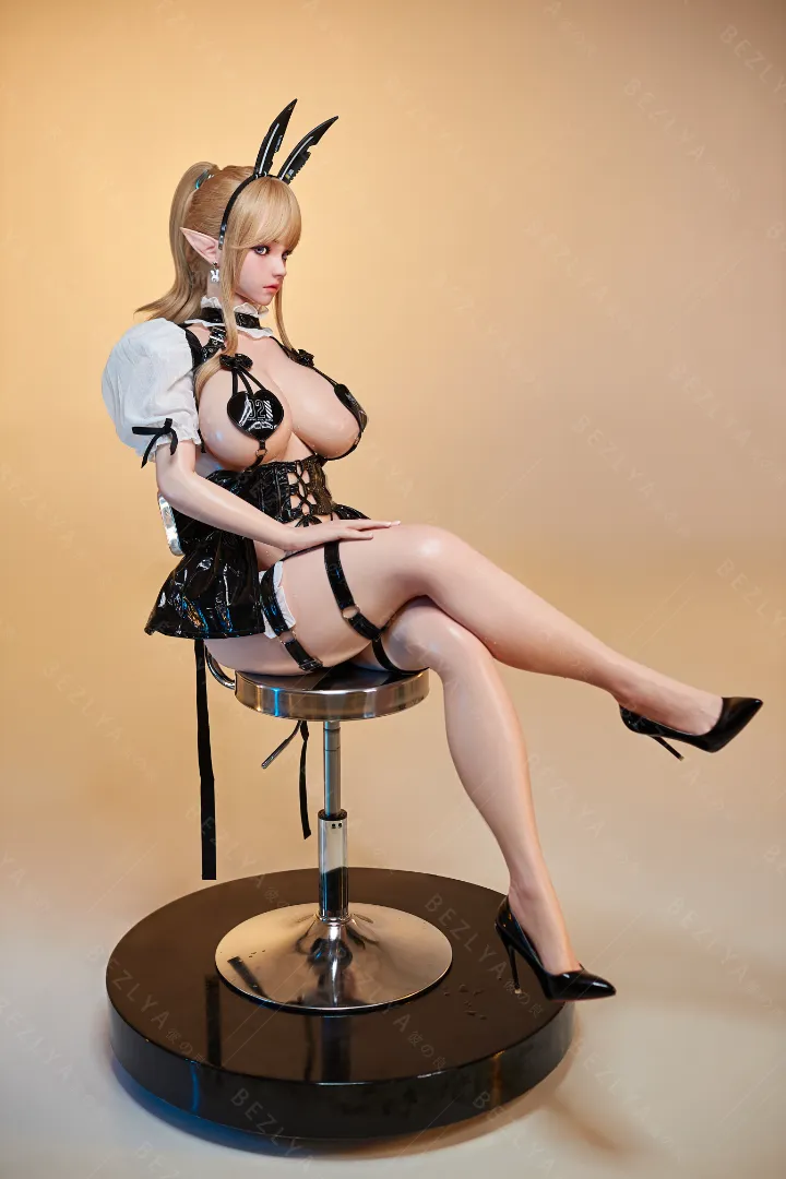 157cm (5ft2) K罩杯 輕量化 矽膠 性愛娃娃 活動下巴 头部 Calla